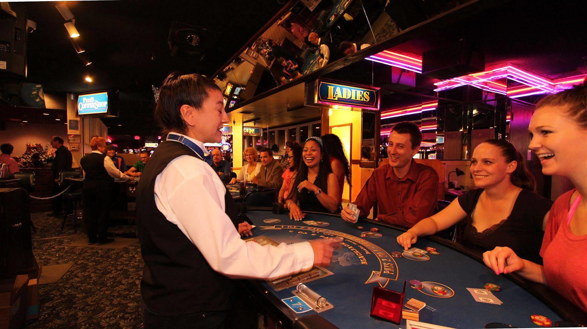 Winners Inn Casino Уиннемакка Экстерьер фото