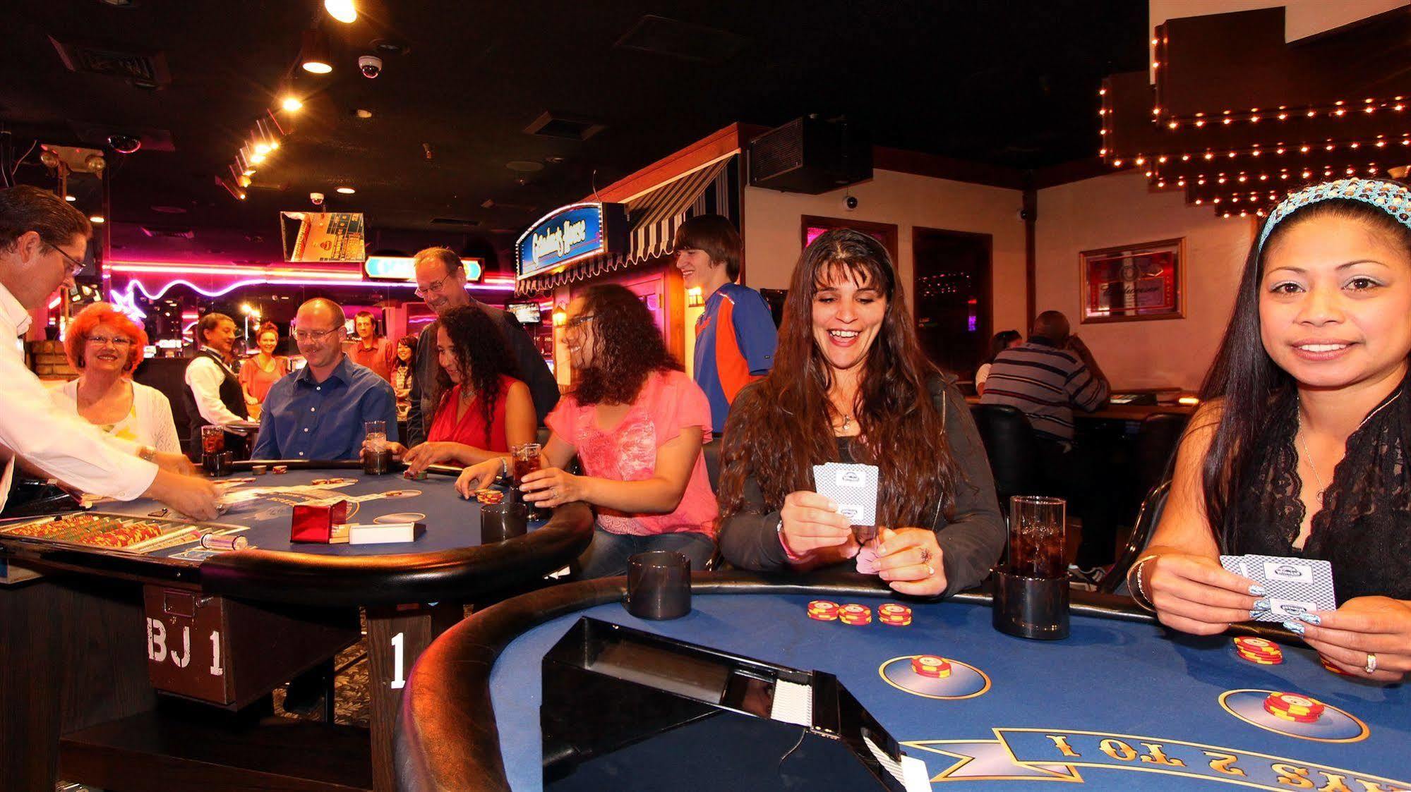 Winners Inn Casino Уиннемакка Экстерьер фото
